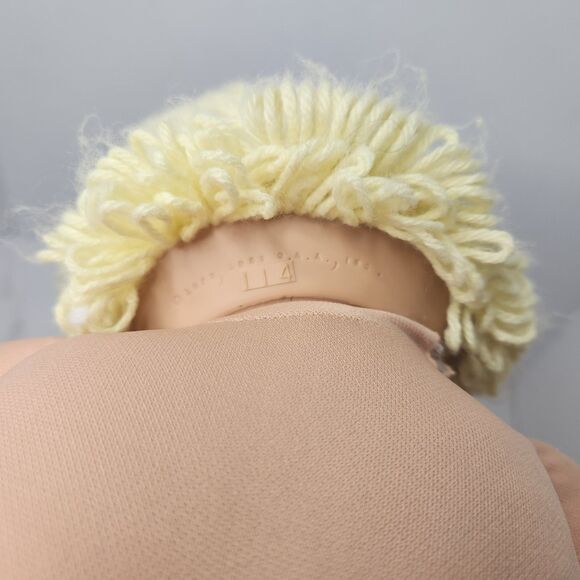 Vintage Cabbage Patch Kids Girl Doll 1978 1983 114 Blonde Hair Green Eyes Tooth - Picture 5 of 16